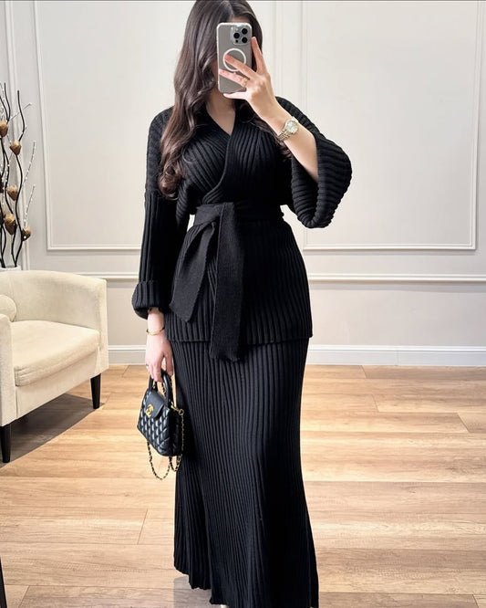 طقم تريكو من قطعتين